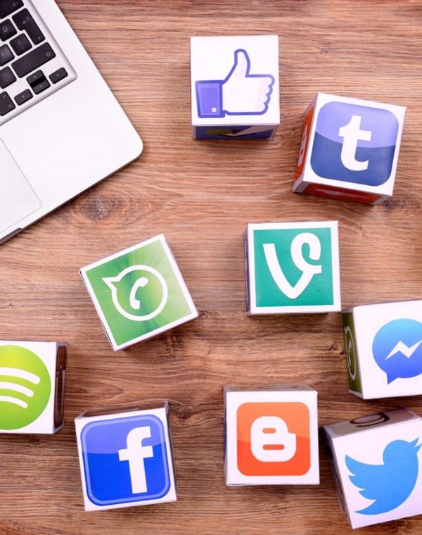 social-media-management-studiowebrv-agency